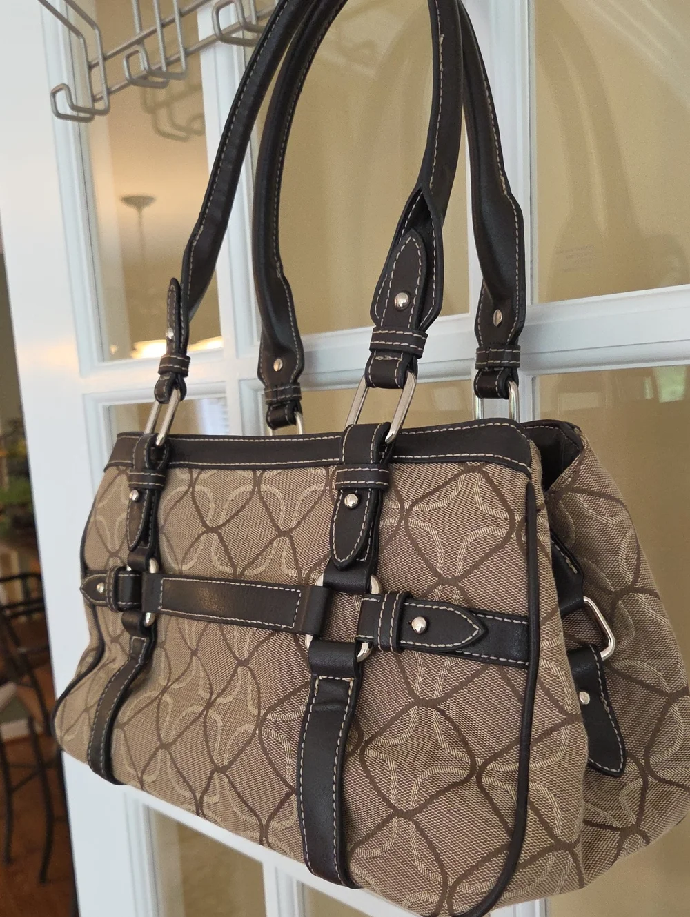Vtg Nine West Beige Patterned Satchel/ Over Shoulder Bag with Dark Brown Trim